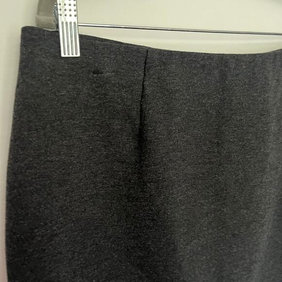 J.JILL Ponte Pencil Skirt Sz MP Charcoal Gray Stretch PullOn  Knee Length Career - Picture 4 of 11